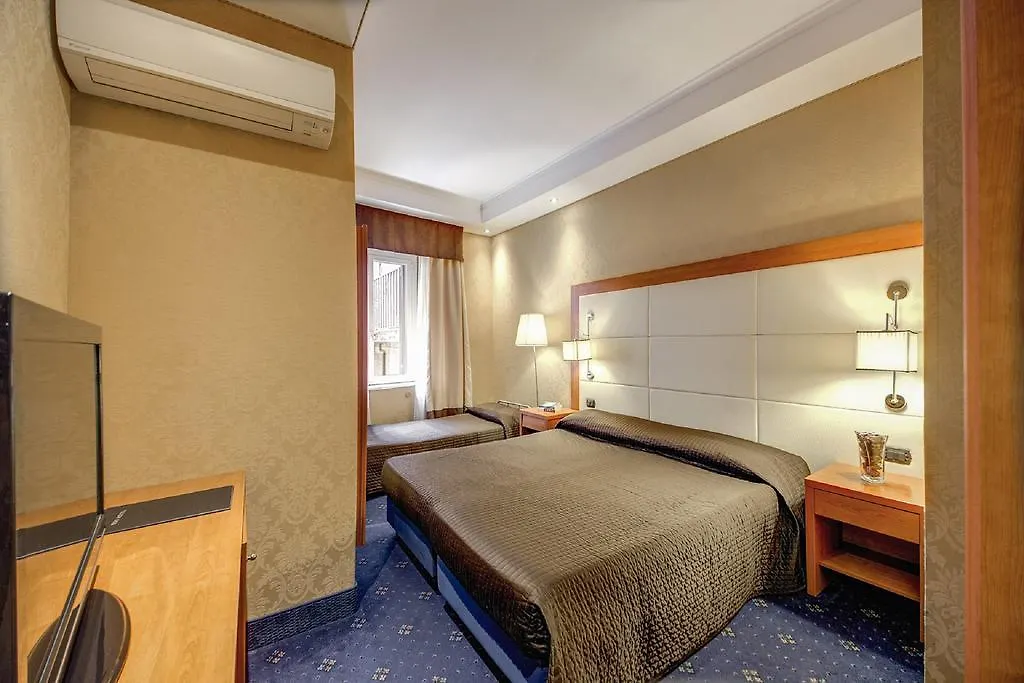 939 Hotel Řím