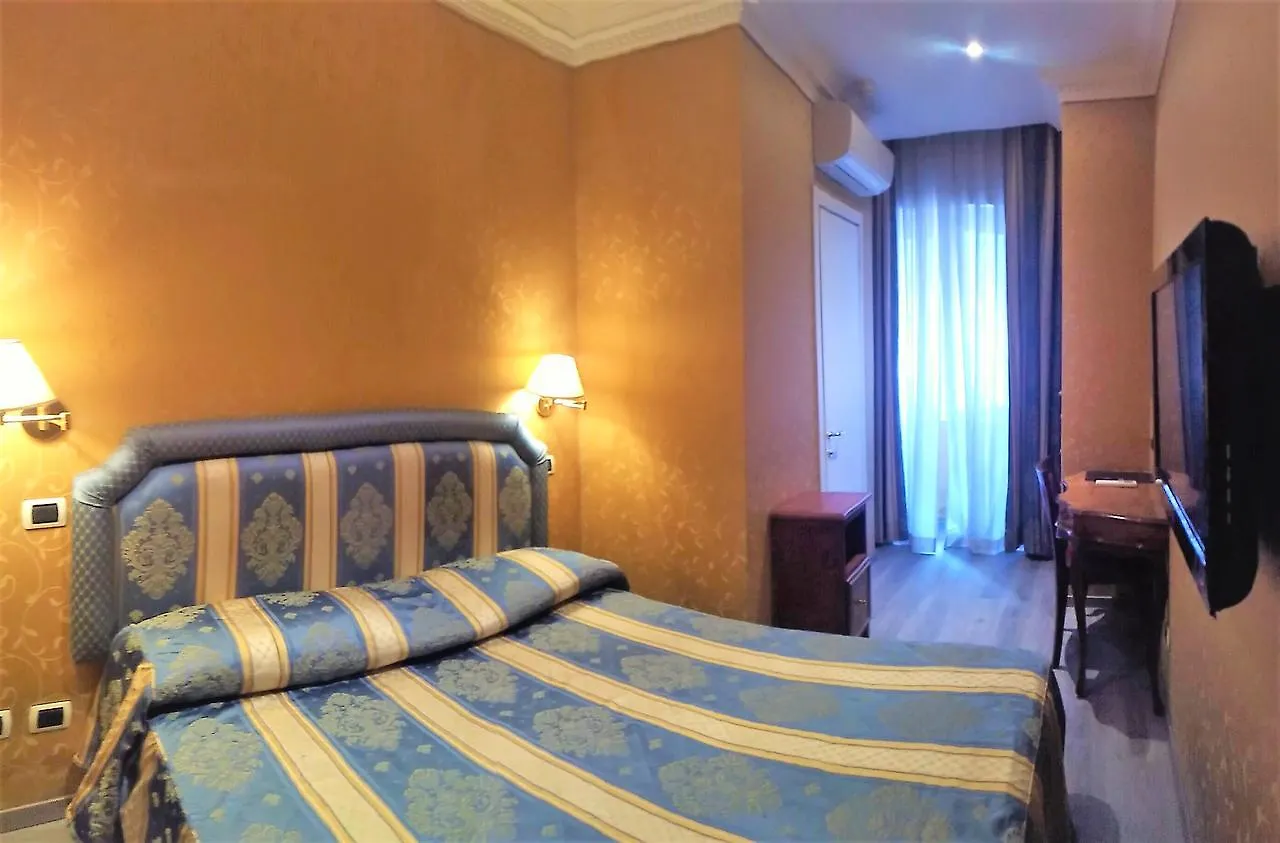 939 Hotel Řím