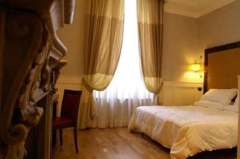 939 Hotel Řím