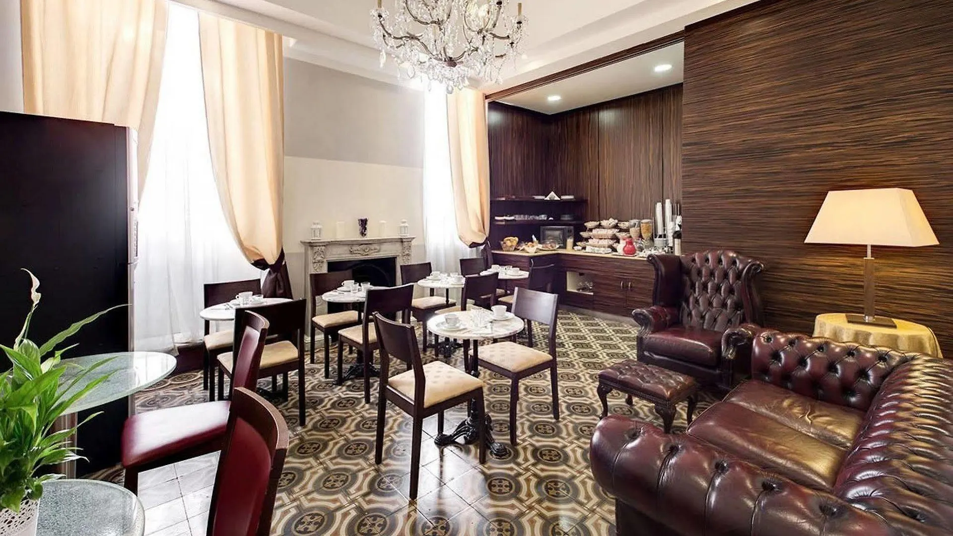 939 Hotel Řím